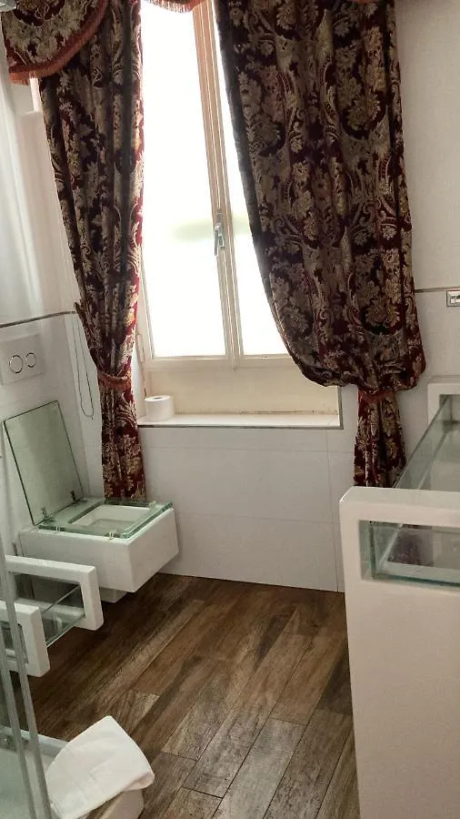 D.R.Rome Spanish Luxury Suites