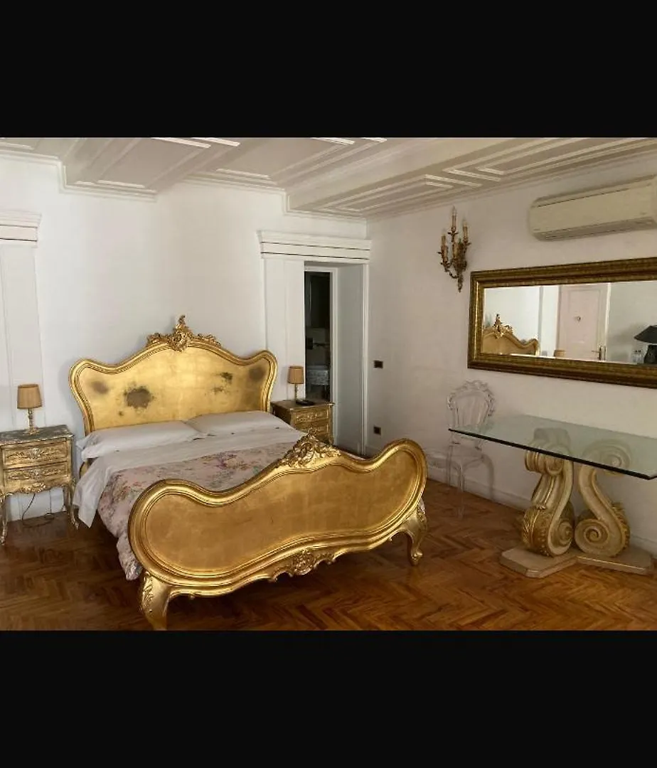 בית הארחה D.R.Rome Spanish Luxury Suites