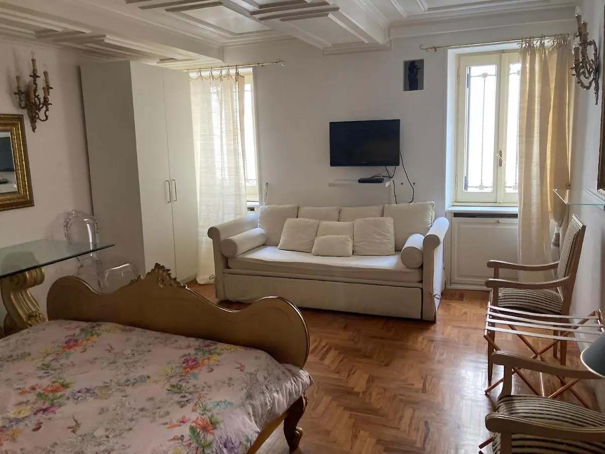 D.R.Rome Spanish Luxury Suites 0*, Rome